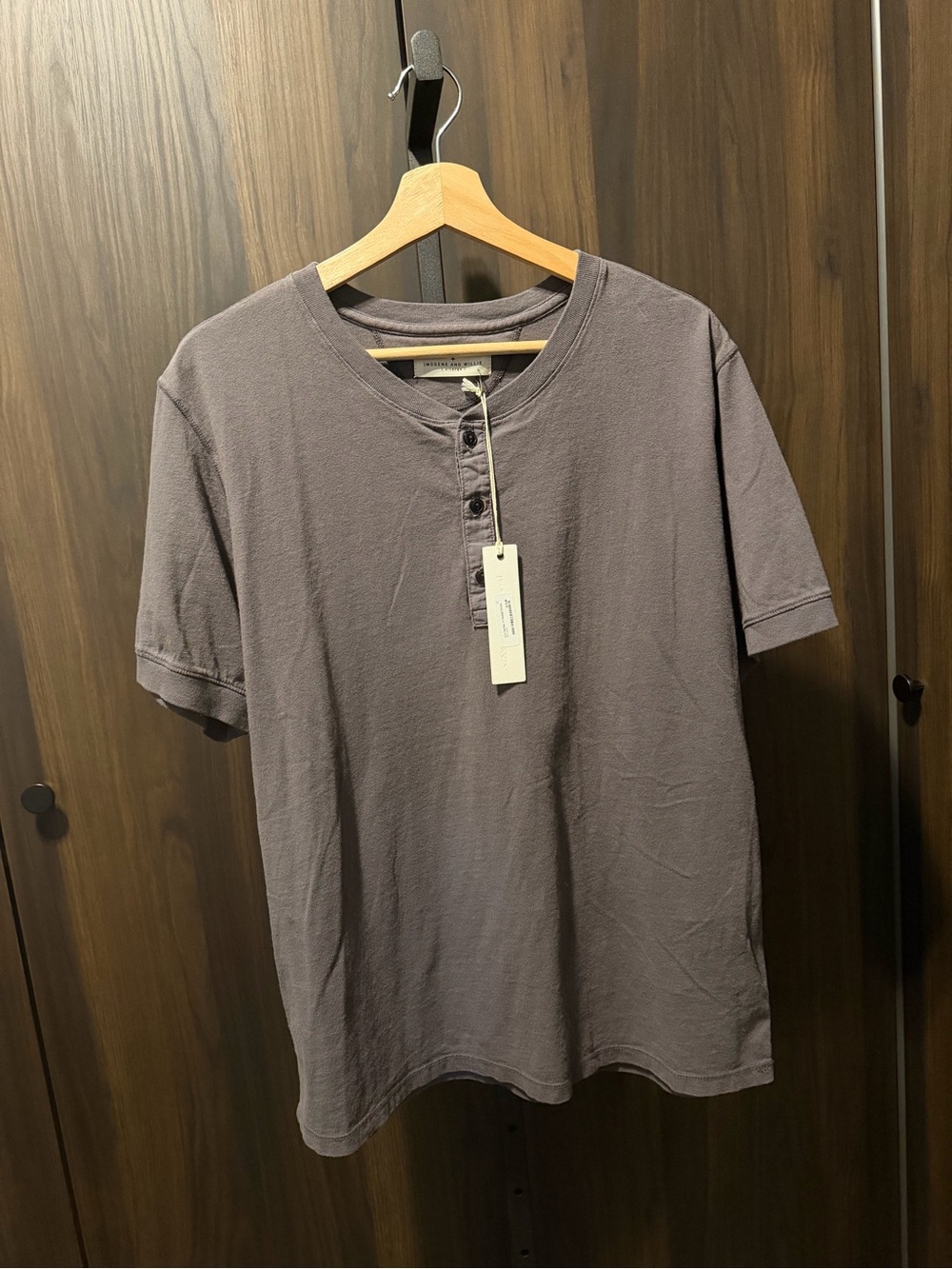 Imogene + Willie s/s Henley in Faded Black Size XL